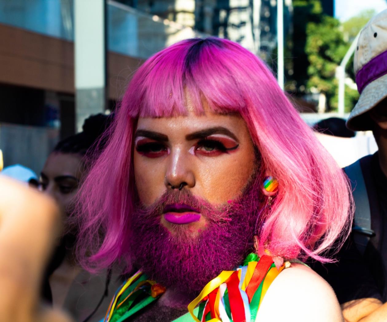 Las personas cis buscan someter a las personas trans a estándares Las personas cis buscan someter a las personas trans a estándares