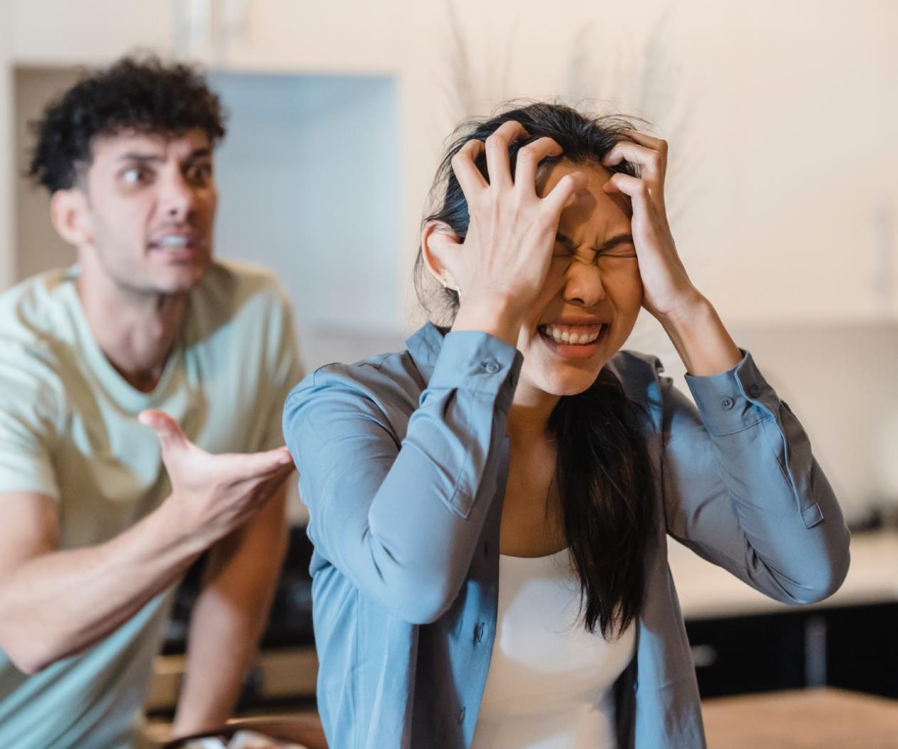 5 señales para saber si estás mendigando amor