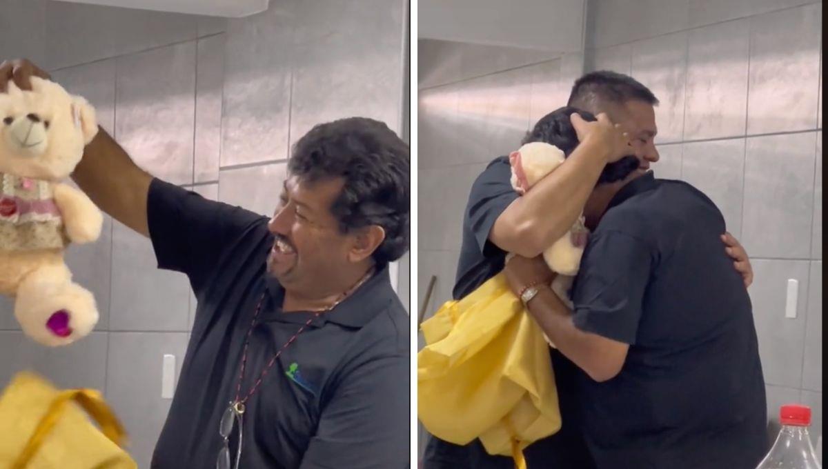 VIDEO: Conmueve regalo de peluche a señor con voz de su esposa fallecida