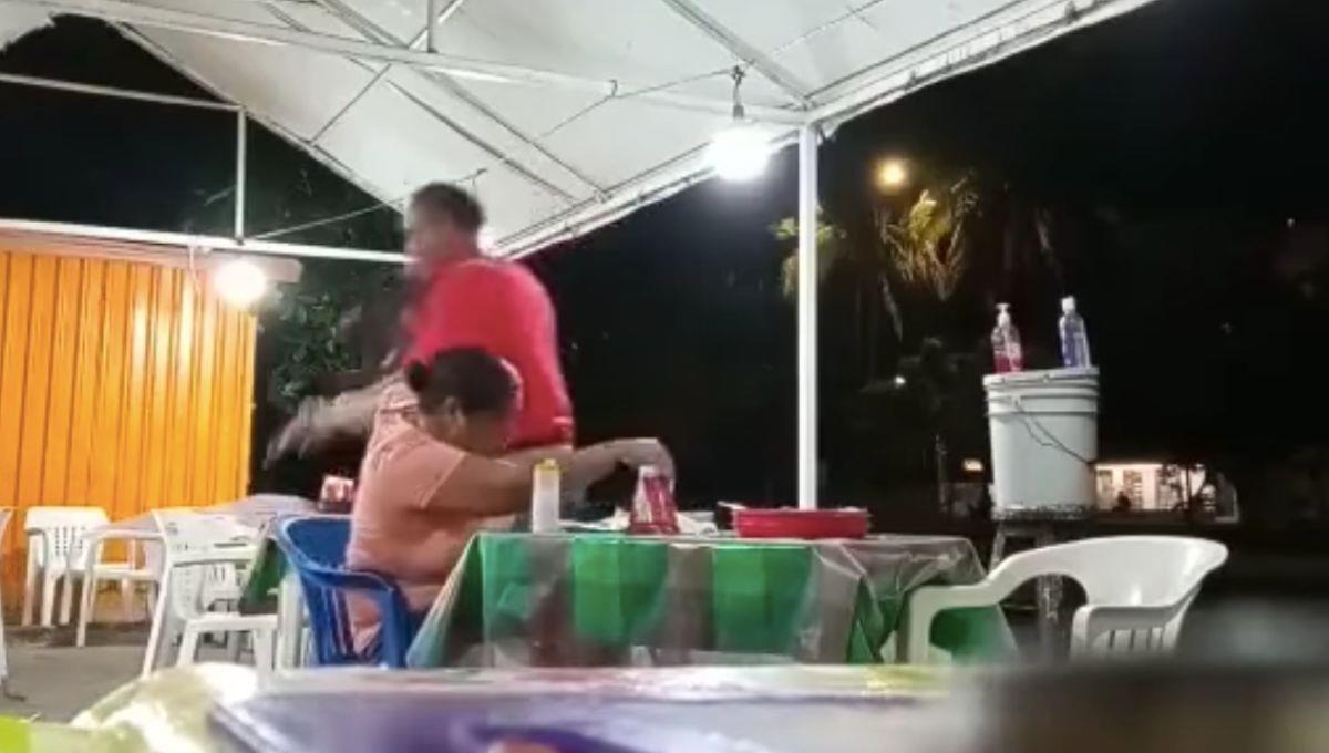 Violencia de género: Ella pedía ir al Vips; él reacciona aventándole los tacos Violencia de género: Ella pedía ir al Vips; él reacciona aventándole los tacos