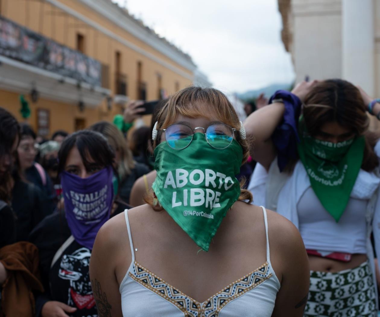 Acceso a abortos seguros en México: un derecho fundamental Acceso a abortos seguros en México: un derecho fundamental