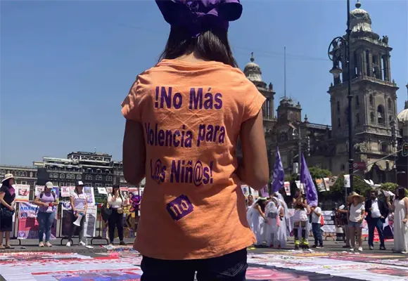 Se buscan hombres que deban pensioneees: Tendedero de deudores alimentarios