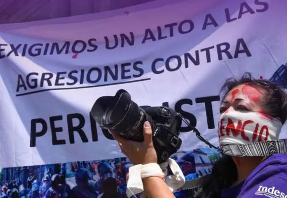 Nos faltan 12: lo que perdemos cuando se silencia a las mujeres periodistas