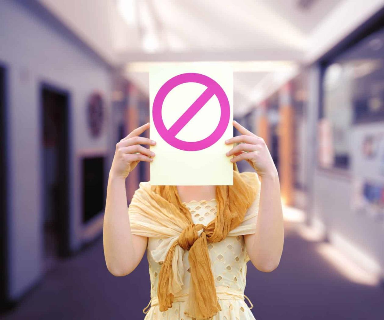 ¿Por qué las niñas enfrentan más problemas para asistir a la escuela? ¿Por qué las niñas enfrentan más problemas para asistir a la escuela?