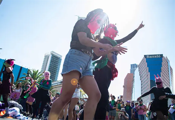 Marcha por el aborto libre y seguro en CDMX: as&iacute; avanz&oacute; la Marea Verde