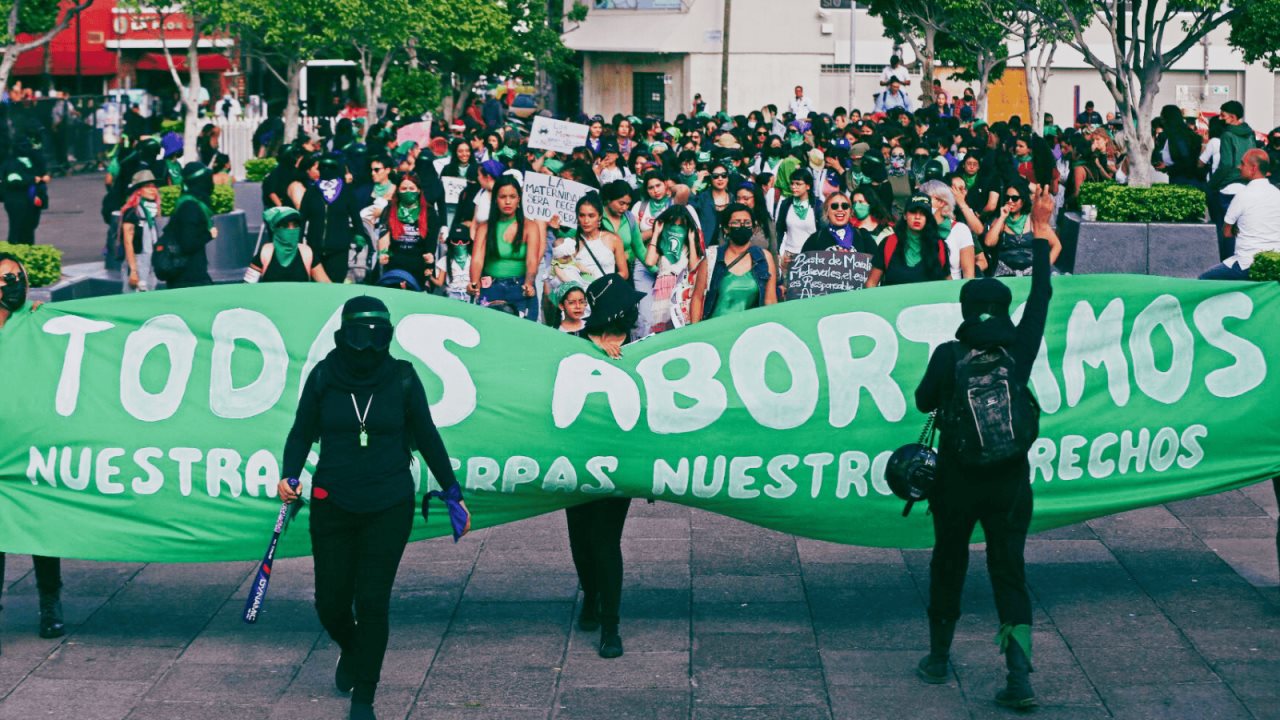 Atienden en CDMX a menor que le fue negado el servicio de aborto en Jalisco