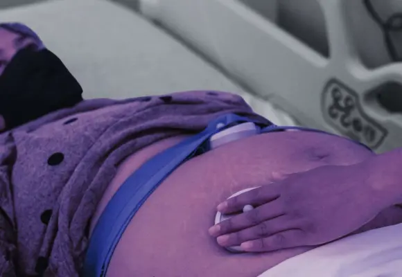 La violencia obstétrica queda pendiente en la agenda legislativa en México