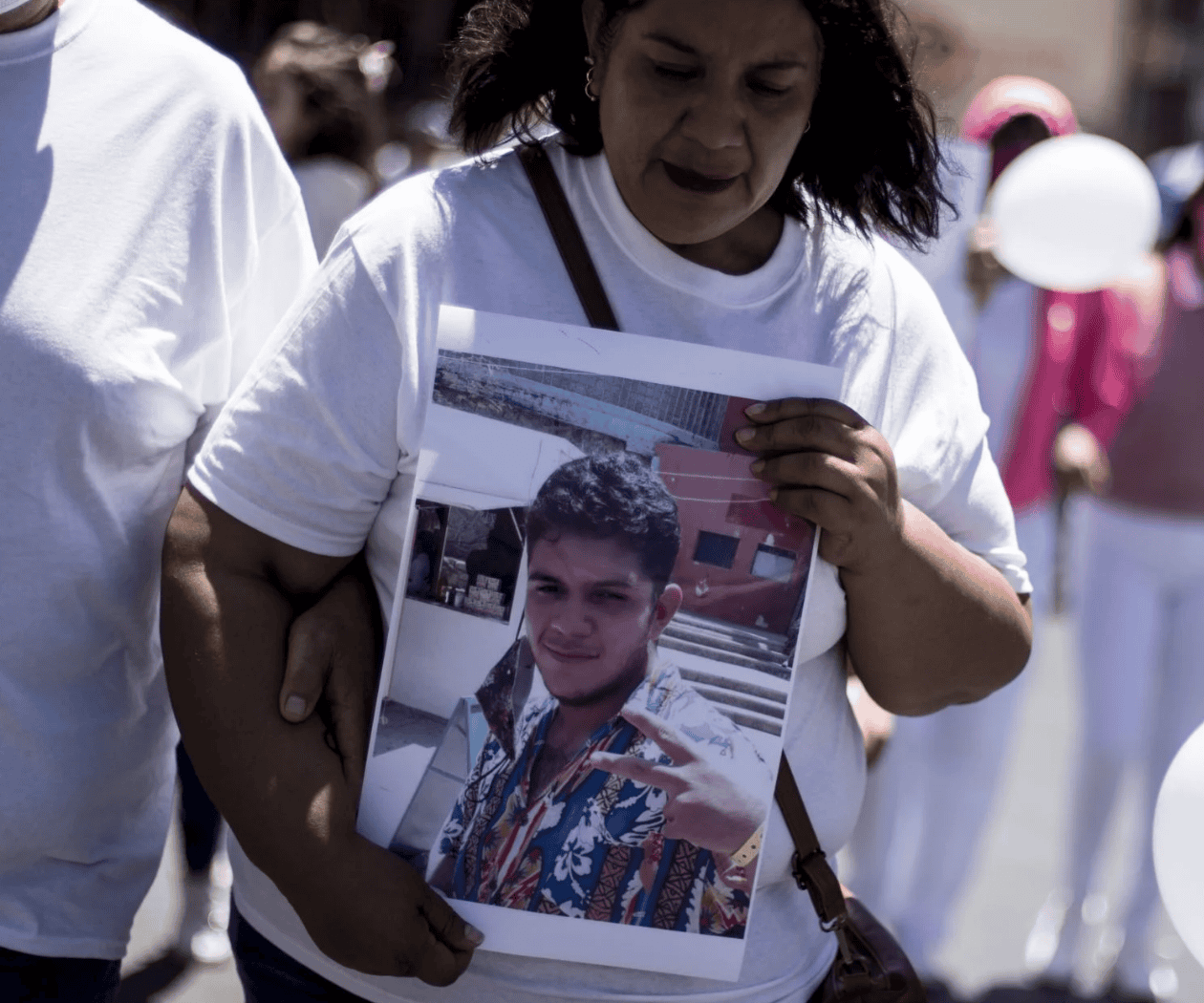 Juvenicidio en México: la crisis por desaparición y asesinatos de jóvenes Juvenicidio en México: la crisis por desaparición y asesinatos de jóvenes