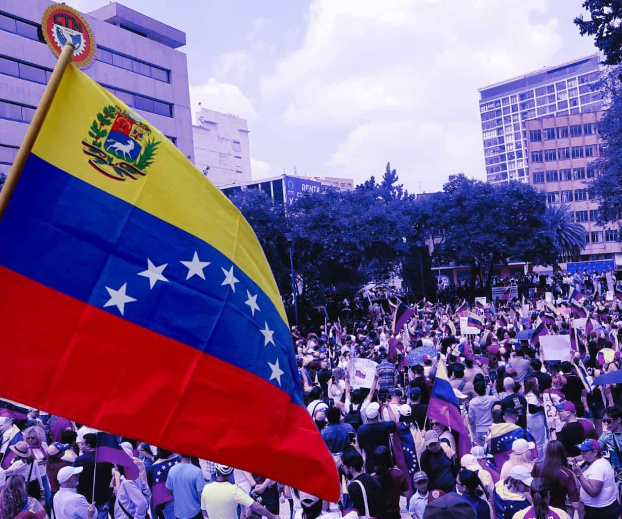 Venezuela: más allá de izquierdas y derechas, la democracia Venezuela: más allá de izquierdas y derechas, la democracia