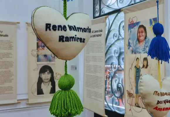 "Tejer Memoria", una exposici&oacute;n que rinde homenaje a las personas buscadoras