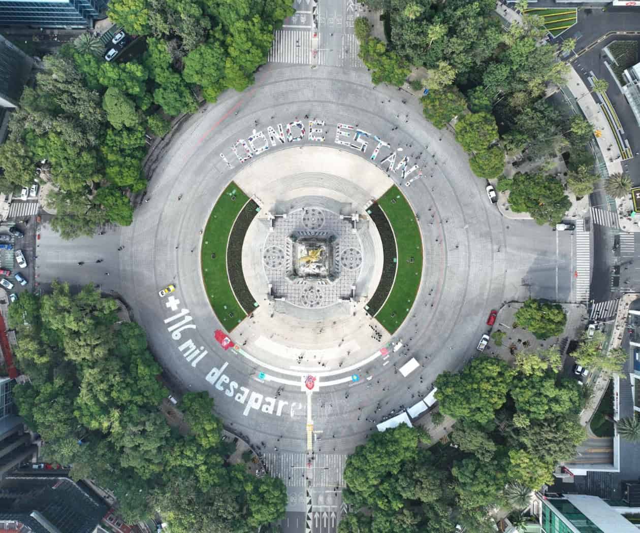 Nos seguimos preguntando dónde están, dónde están Nos seguimos preguntando dónde están, dónde están