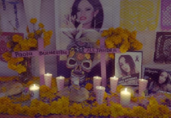 Recordar con orgullo: una ofrenda colectiva para la comunidad LGBT+