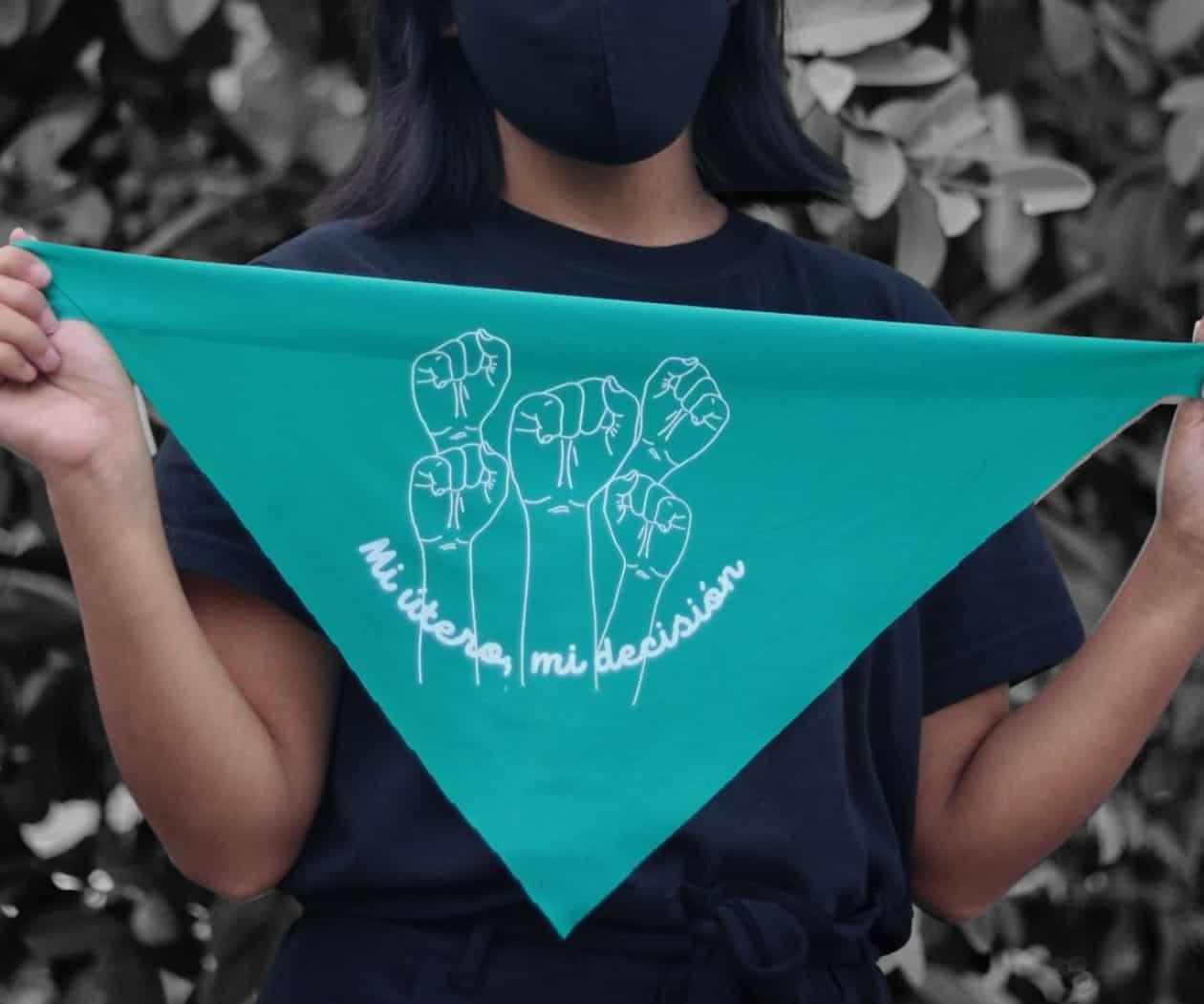 Por ayudar a su hija a abortar, Rocío enfrenta tentativa de feminicidio Por ayudar a su hija a abortar, Rocío enfrenta tentativa de feminicidio