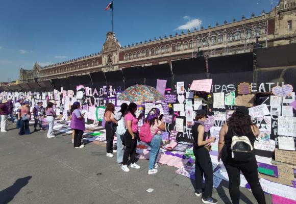 "No llegamos todas": miles exigen justicia en el primer 8M con Sheinbaum