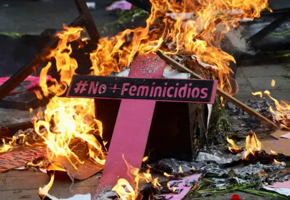 Mujeres invisibles en la Constitución, invisibles en la justicia