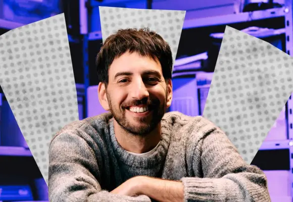 Hacer humor desde el cuidado: Santiago Korovsky y "División Palermo"