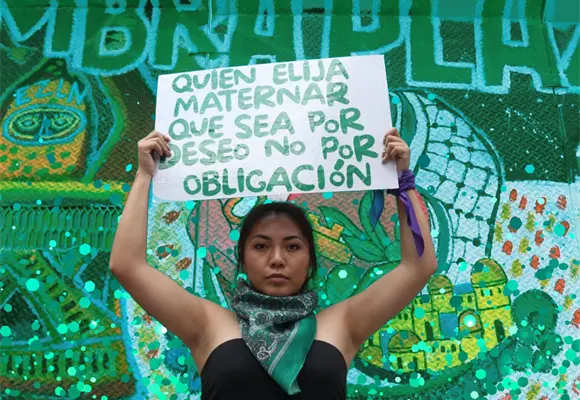 Congreso de Querétaro frena aborto legal pese a criterio de la SCJN