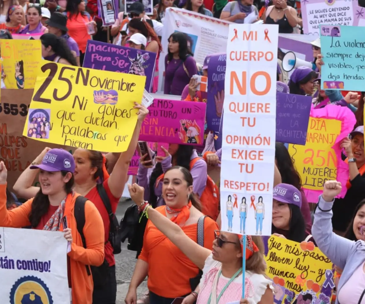 25N en CDMX: cuestionan reforma al abuso sexual: es para unas cuantas 25N en CDMX: cuestionan reforma al abuso sexual: es para unas cuantas
