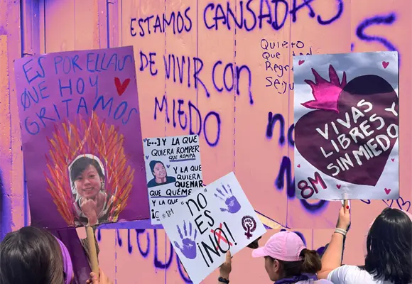 "Nos siguen asesinando": mujeres reclaman impunidad, exigen justicia y advierten que la lucha que no cesa